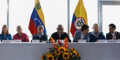 Kolombiya'da hükümet ile ELN barış müzakerelerine başladı