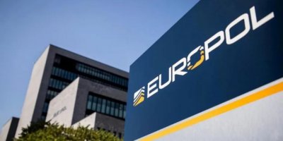 Avrupa'da 'Çöl Işığı' operasyonu: 30 tondan fazla kokain ele geçirildi