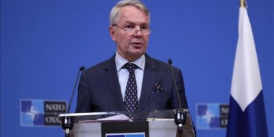 Finlandiya: Türkiye ile üçlü NATO görüşmelerine ara verilmeli