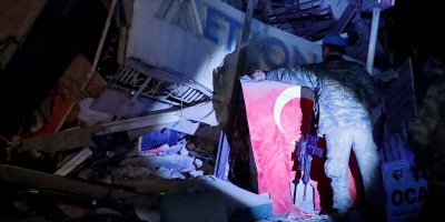 RSF: Deprem bölgesinde haber yapan basın mensupları engelleniyor