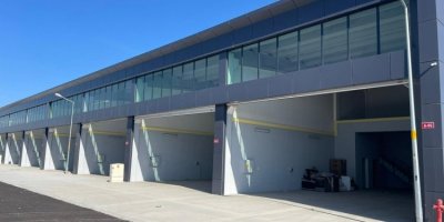 Diyarbakırlı iş insanından depremzedelere depo desteği