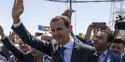 The Guardian: Depremler Esad'ın beklediği geri dönüş şansını sundu