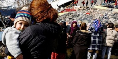 Hataylı depremzede genç: "'Ses yok' deyip gittiler