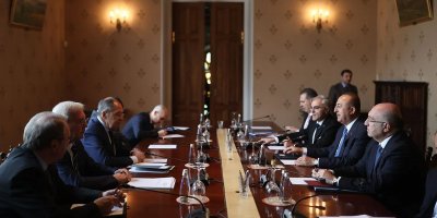 Türkiye ve Suriye dışişleri bakanları Moskova'da aynı masada