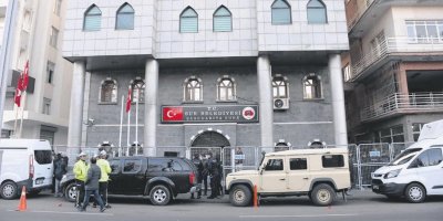 Diyarbakır Sur Belediyesi'nde torpil iddiası: 'Torpil yuvası' oldu'