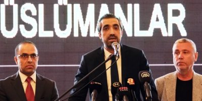 Gelecek Partisi’nin kurucusu ve yöneticisi 11 isim istifa etti