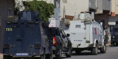 Üç kentte ev baskınları: 15 gözaltı