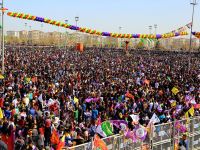 Newroz ateşi her yerde yakıldı!