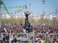 Bir Newroz klasiği: Yasaklar, gözaltılar...