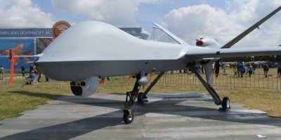 Yapay zeka destekli İHA simülasyonda operatörünü öldürdü