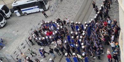 Cumartesi Anneleri'ne ters kelepçeli gözaltı