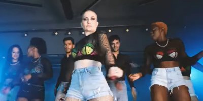 Kürt sanatçı Perîzade: Kahve için evden çıktık gözaltına alındık