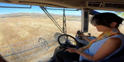 DERSİM- Akademiyi bıraktı, köyüne yerleşti, çiftçiliğe başladı