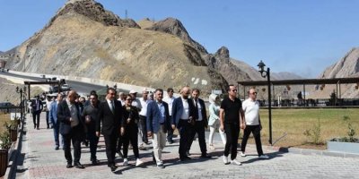 Kürdistan Bölgesi turizm heyetinden Hakkari'ye ziyaret