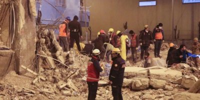 Diyarbakır’da yıkılan iki bina ruhsatsız ve projesiz inşa edilmiş