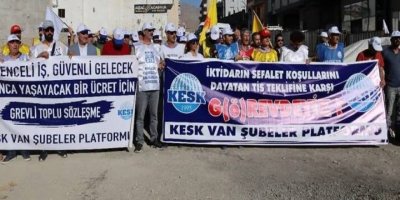 Van'da moloz yığınları arasında grev: Kazananlar mücadele edenlerdir