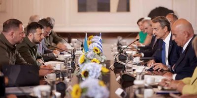 Yunanistan Ukrayna'nın F-16 pilotlarını eğitecek