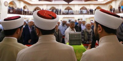 Diyanet personeline yüzde 100 zam