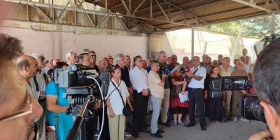 Dönemin tanıkları Diyarbakır Cezaevi’nin önünden seslendi