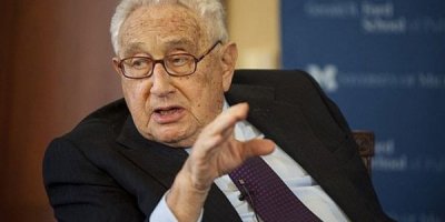 Soğuk Savaş Dönemi'nin ABD Dışişleri Bakanı Kissinger öldü