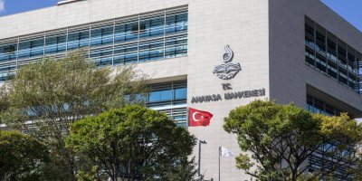 AYM, "örgüt üyesi olmamakla birlikte örgüt adına suç işleme" suçlamasını düzenleyen hükmü iptal etti