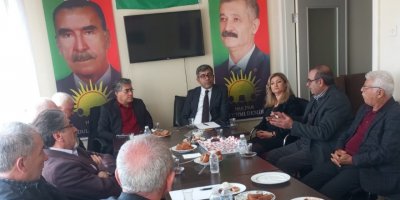 PWK Heyeti İstanbul'da HAK-PAR'ı Ziyaret Etti