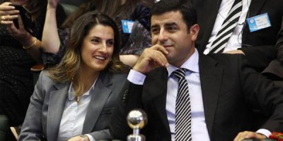 Mücahit Bilici: Kürt siyaseti ve özerklik