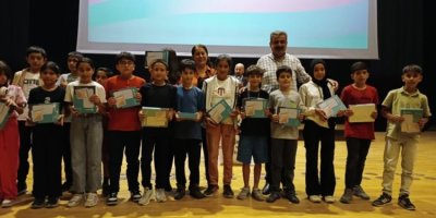 DTSO’dan Kürtçe seçmeli dersi tercih eden yüzlerce öğrenciye tablet