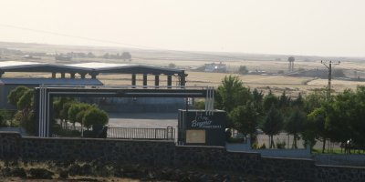 Diyarbakır'da et kesim tesisi hastalık saçıyor