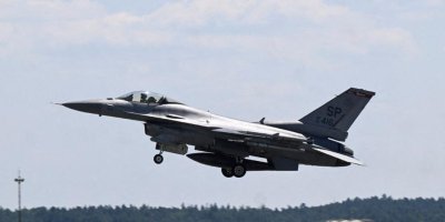 NATO zirvesine F-16 damgası: 4 üye ülke Kiev'e uçak göndermeye başlıyor
