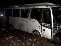 Elazığ-Diyarbakır yolunda kaza: 2'si ağır 30 yaralı