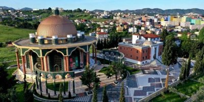 Tiran’da Bektaşi “Vatikan’ı” kuruluyor