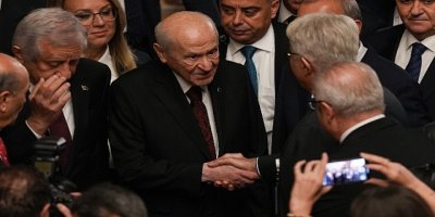 Bahçeli'den DEM Parti'yle tokalaşma yanıtı: Yeni bir döneme giriyoruz