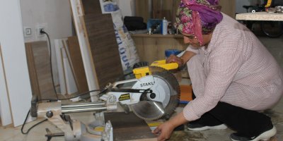 Pınar Öğünç: Kadınlar iki kat yoksullaşırken