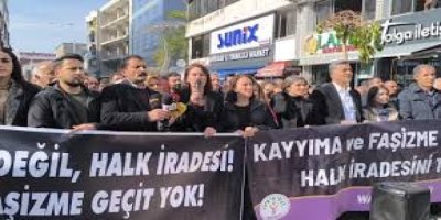 Van'da kayyım protestosu