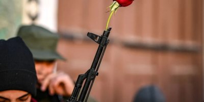 İran'ın 'direniş eksenindeki' son domino taşı: Irak