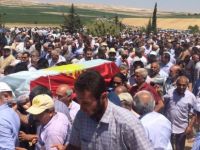 Yazar'ın tabutuna Kürdistan bayrağı sarıldı