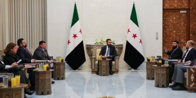 İddia: Yeni Suriye Hükümetinde, Kürtler Dürzilere ve Hristiyanlara da bakanlıklar verilecek