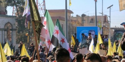 Suriye: Kürtler geçiş hükümetinden dışlanmalarından rahatsız