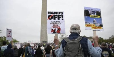 Trump karşıtı protestolar ABD geneline yayıldı: Binlerce kişi katıldı