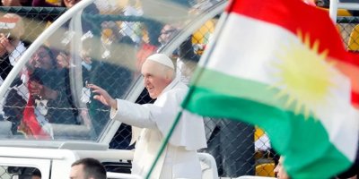 Vatikan duyurdu: Papa Francis hayatını kaybetti