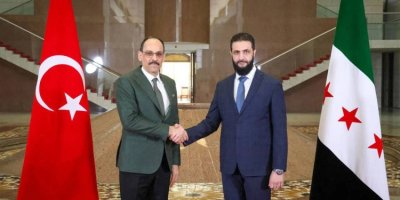 Reuters: MİT Başkanı Kalın Suriye yönetimi ile görüştü, YPG'nin silah bırakarak Suriye'ye entegre olması ele alındı