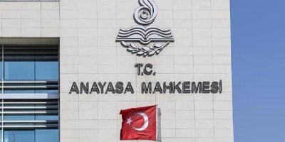 Anayasa Mahkemesi PKK pankartı için "İfade özgürlüğü" kararı verdi