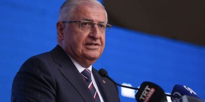 Yaşar Güler: Türkiye'nin Suriye'deki askerlerini çekme planı yok