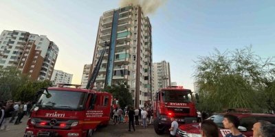 Diyarbakır'da 13 katlı binada yangın faciası: 3'ü çocuk 4 kişi hayatını kaybetti