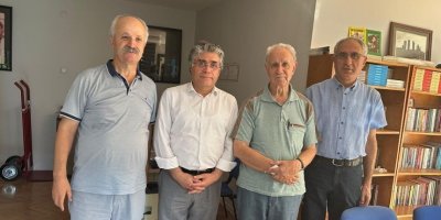 PWK Heyeti, Özgürlük Yolu Vakfı Genel Başkanı Kürt Siyasetçi Kemal Burkay'ı Ziyaret Etti