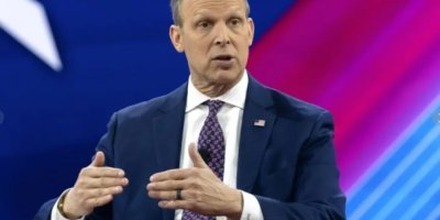 ABD Kongre Üyesi Perry: Kürdistan’ın Fedakârlıkları Karşılıksız Kalmamalı