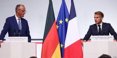 Macron: Putin Trump'ı kandırıyor