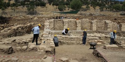 DİYARBAKIR – Kazı çalışması bölge tarihine ışık tutuyor