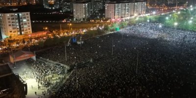 'Koma Amed', 30 yıl sonra Diyarbakır'da konser verdi